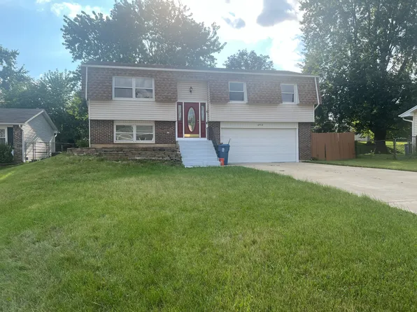 1772 Frank Ct, Glendale Heights, IL 60139