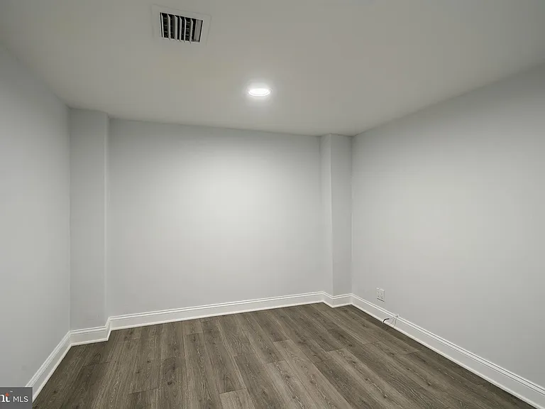 21510 Valley Forge Cir #1510 — Photo 20