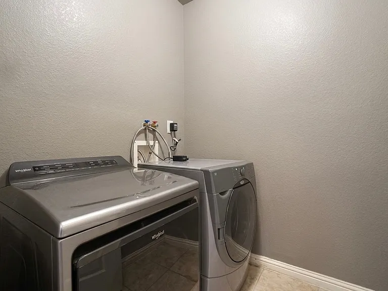 18621 Dry Pond Dr — Photo 32