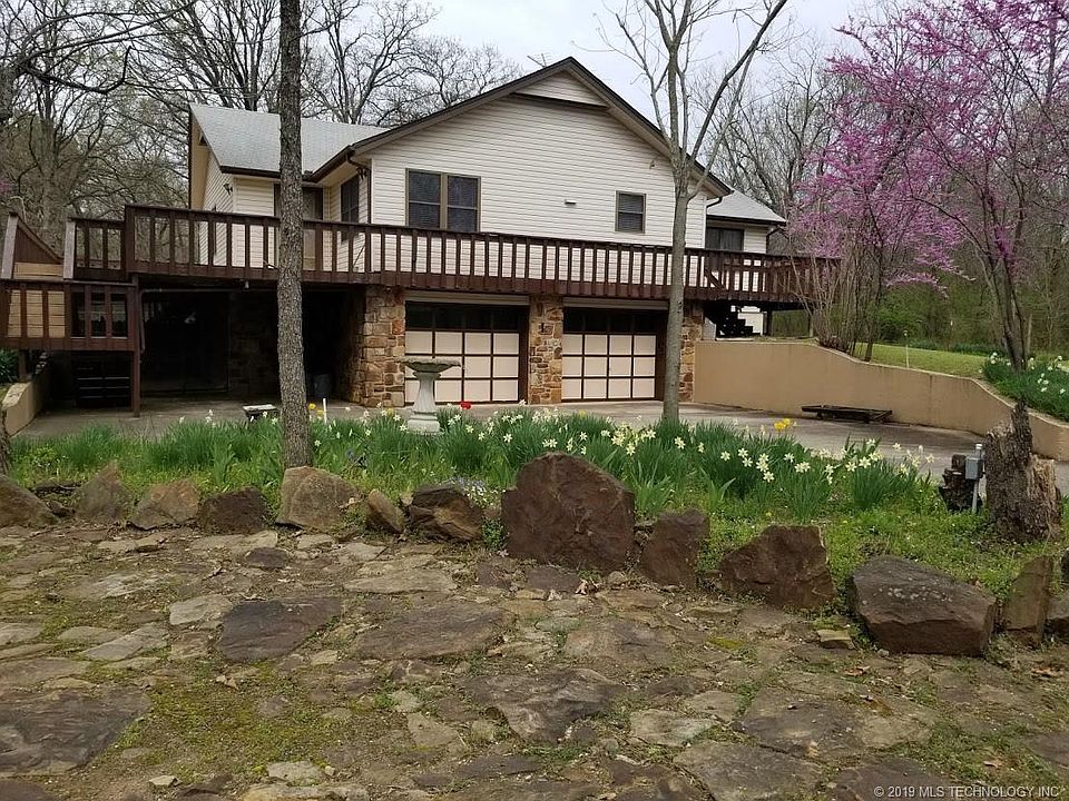 1st image of 29557 S Pine Valley Dr