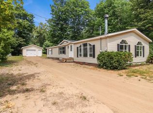 4882 Luanne Ln, Traverse City, MI 49685
