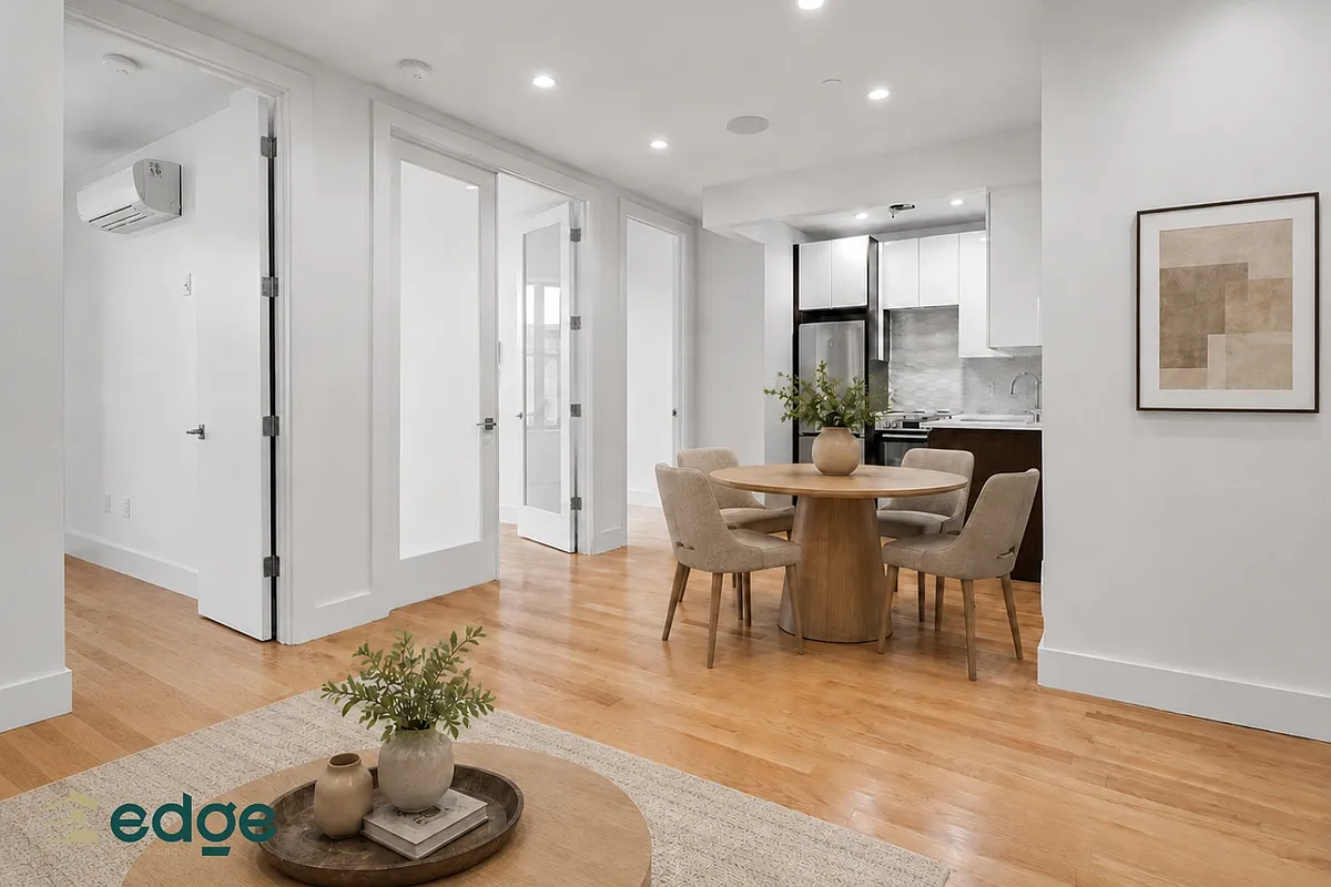 Building Photo - 754 Grand St #4F