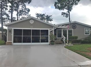 1049 La Paloma Blvd #1049, North Fort Myers, FL 33903