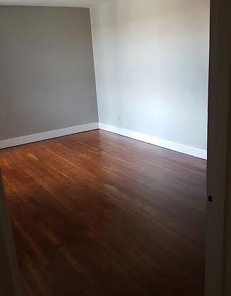 3rd image of 240 Clarkson Ave #525