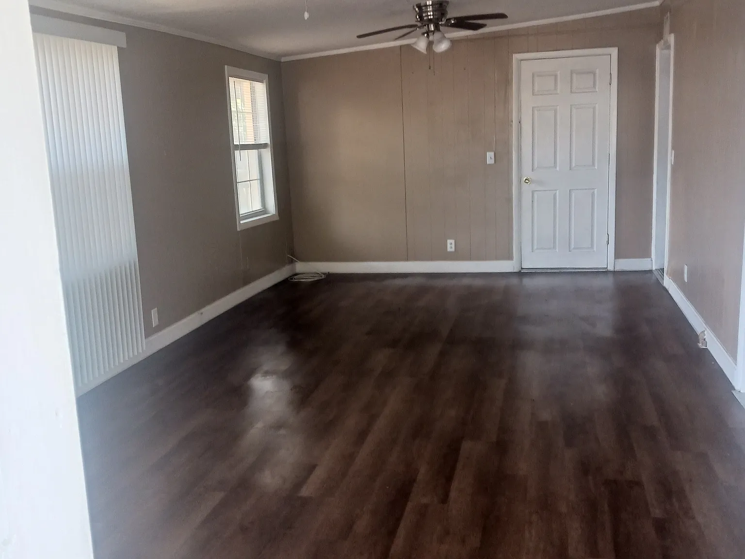 3 bed, 1100 sqft, $1,500 — Photo 3