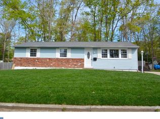 111 Sherwood Dr, Turnersville, NJ 08012
