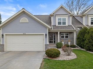 4075 Wyndham Pointe Cir #6, Brookfield, WI 53005