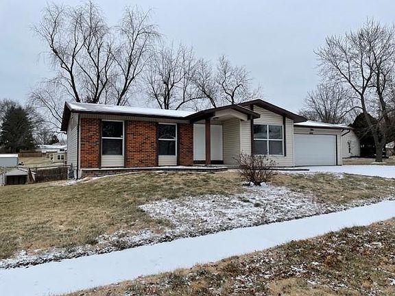 3rd image of 6585 Las Sombrias Ln