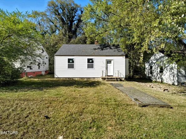 2009 Seminole Ave, Knoxville, TN 37915