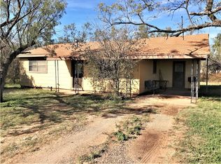 202 E Benjamin St, Benjamin, TX 79505