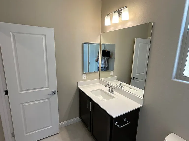 9281 Far Side Ave — Photo 16