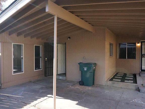 5th image of 4899 Cloister Ave