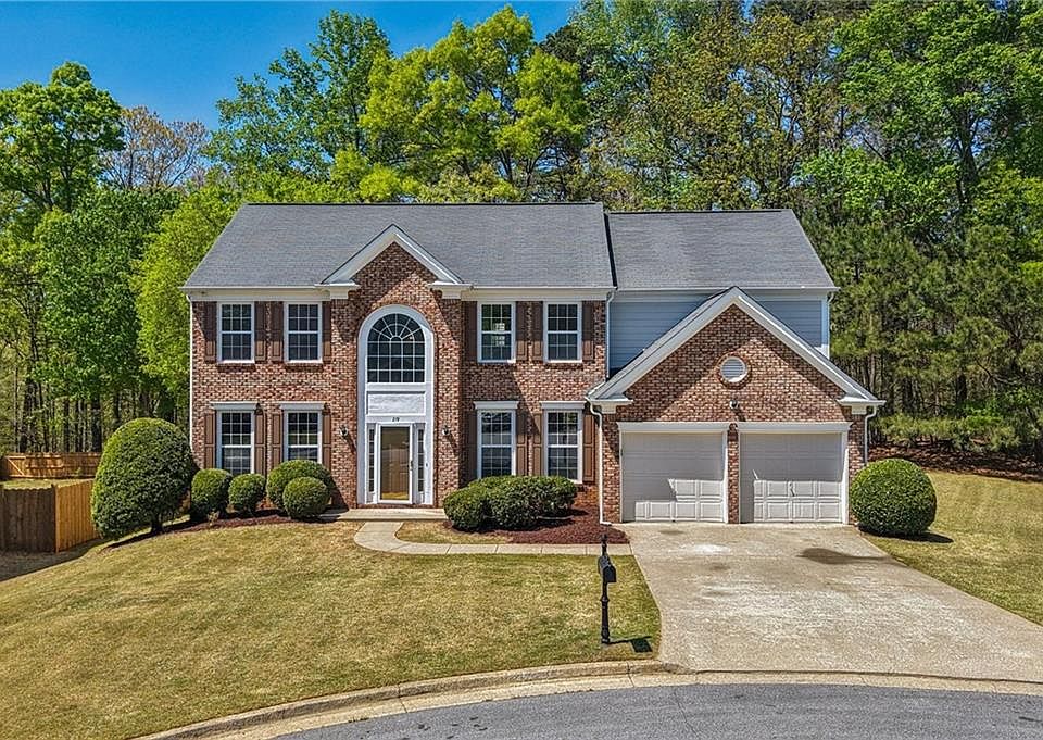 1st image of 219 Gainesway Park