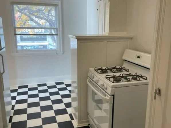 725 Central Ave APT 202, Alameda, CA 94501