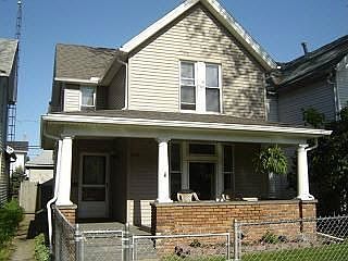 1st image of 655 Forsythe St