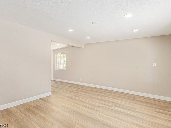 4th image of 1212 N St