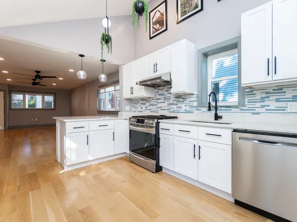 10 8th St, Cambridge, MA 02141