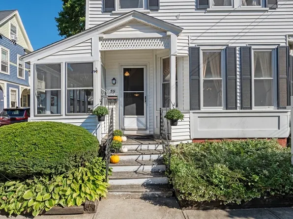 59 Federal St, Newburyport, MA 01950