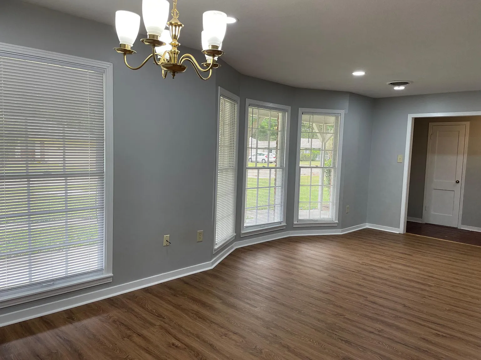 3 bed, 1544 sqft, $1,700 — Photo 4