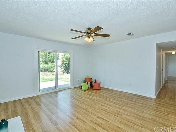 5th image of 13014 Vine St