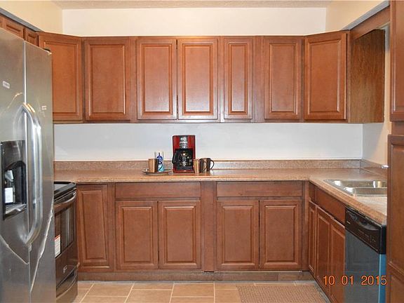 2nd image of 121 S Renee Dr