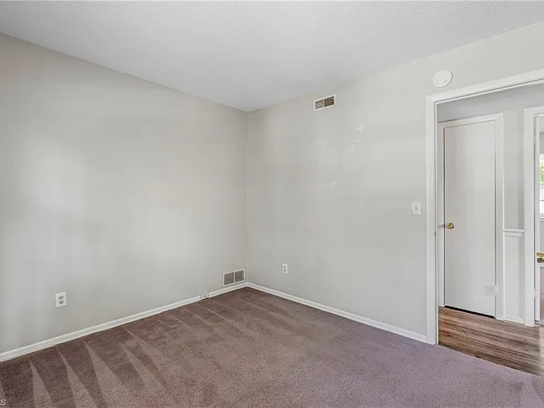 3004 Stonecutter Ter — Photo 26