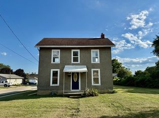 2302 1st St, Peru, IL 61354