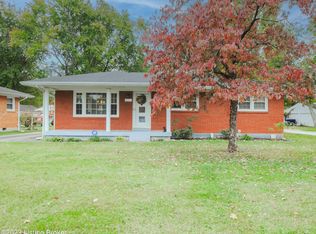 10200 W Manslick Rd, Fairdale, KY 40118