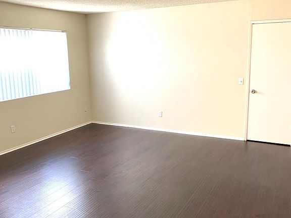 3rd image of 311 N Bushnell Ave APT C