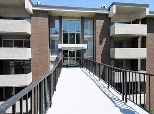 4108 Charlemagne Cir, Pittsburgh, PA