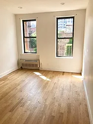 Rented by Mossanen Group