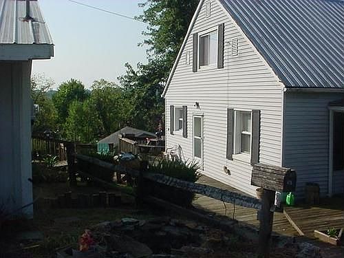 5th image of 675 Panhandle Ave
