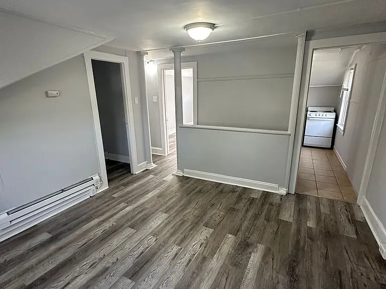 415 Kent Rd — Photo 2