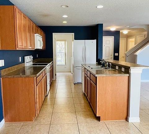 5th image of 2536 Abey Blanco Dr