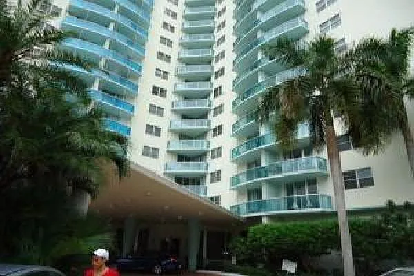 3901 N Ocean Dr — Photo 6