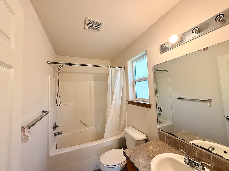 3908 S Holly St — Photo 14