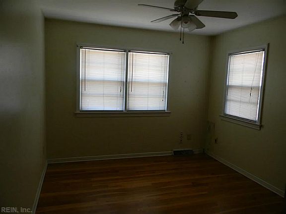 2nd image of 710 Antrim Dr