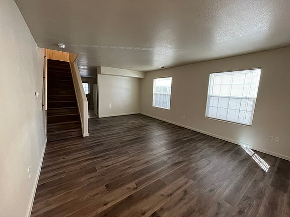 2nd image of 312 29th St APT A