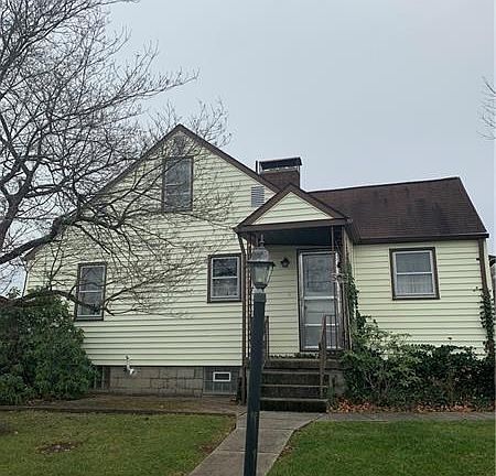 2nd image of 506 Deemer Ave