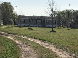 9465 Winzer Rd, Beaumont, TX 77705