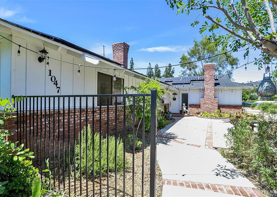 1st image of 1047 Ora Avo Dr