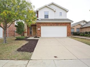 12144 Walden Wood Dr, Fort Worth, TX 76244