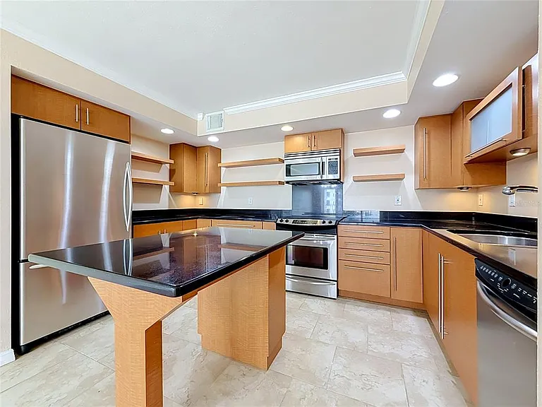 1480 Gulf Blvd #611 — Photo 21