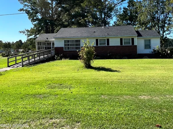 581 Back Street, Kinston, NC 28504