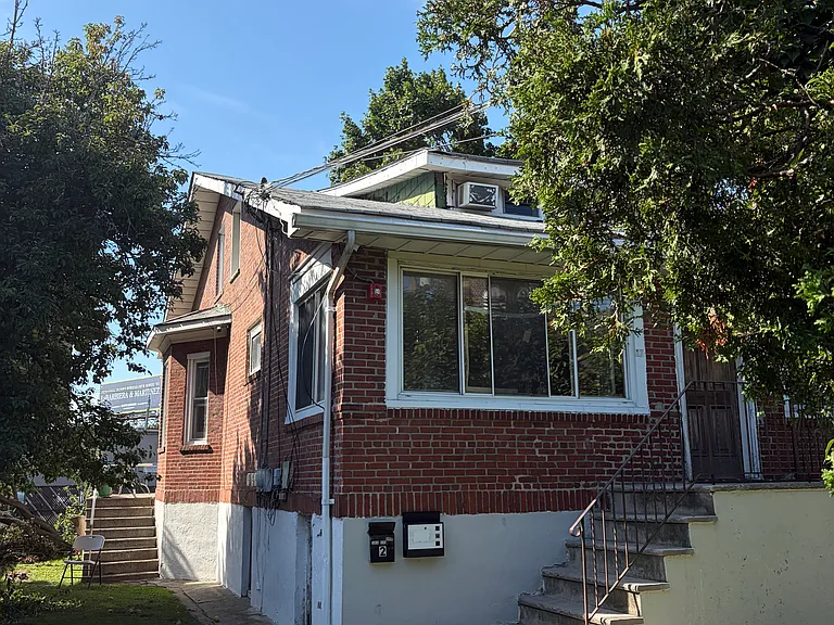 17 Hamilton Ave — Photo 11