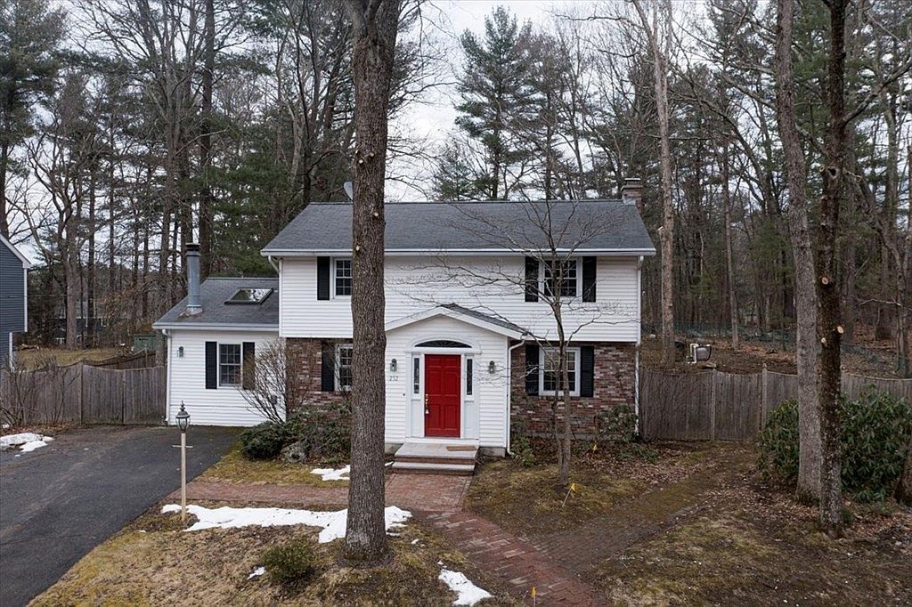 232 Howard St, Northborough, MA 01532 Zillow