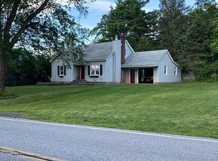 637 County Route 401, Westerlo, NY 12193