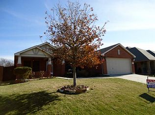 1203 Fox Glen Trl, Mansfield, TX 76063