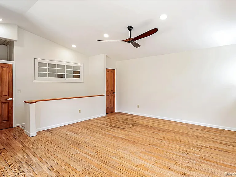 222 Bog Hollow Rd — Photo 33
