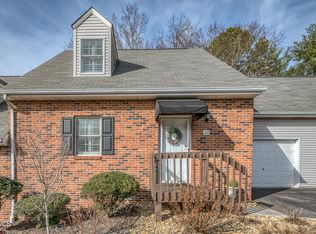 2700 Indian Ridge Rd APT 42, Johnson City, TN 37601